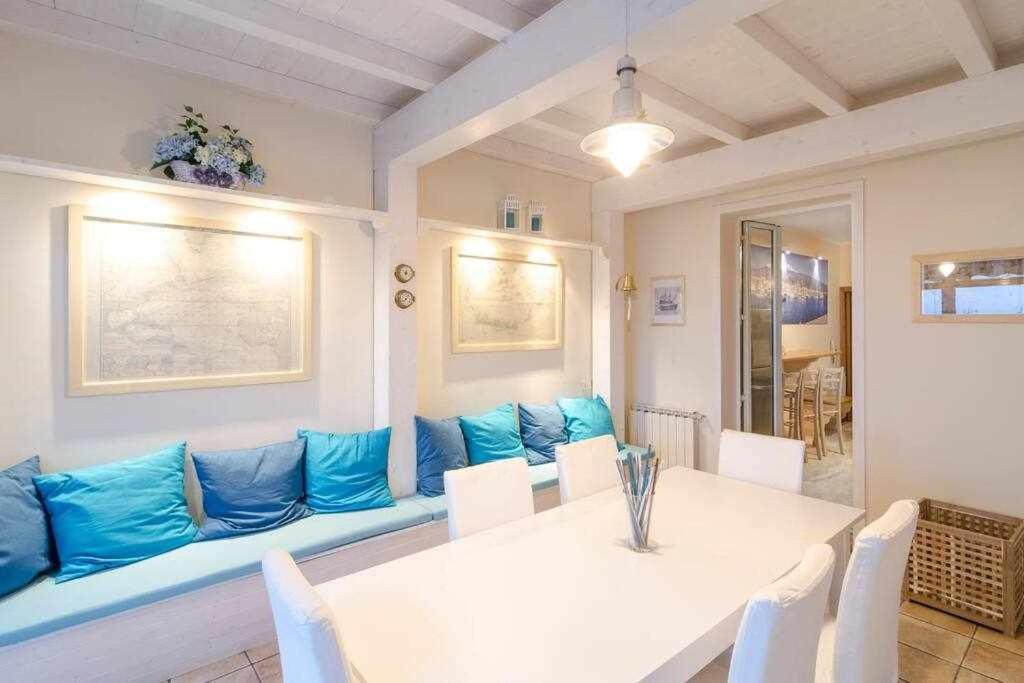 Casa Delle Zammare Fronte Mare Centro Storico Villa Riposto Kültér fotó